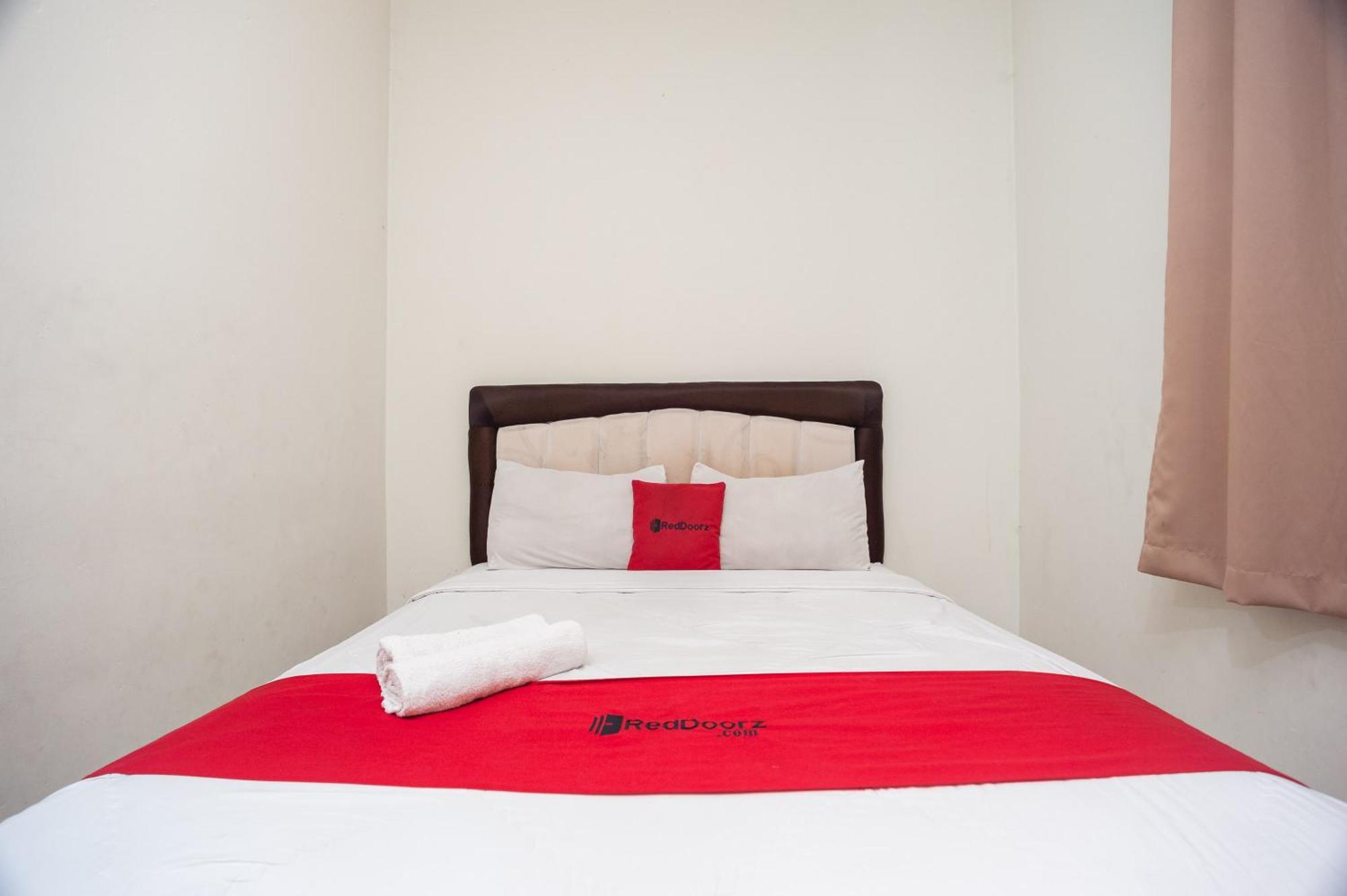 Reddoorz Plus Near Rs Pmi Bogor Eksteriør billede